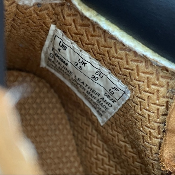 Timberland boots - baby size 4 - Picture 6 of 8